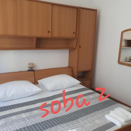 Apartman Emilio Baska Voda Exterior photo